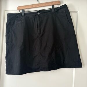 White Stag Black Skort